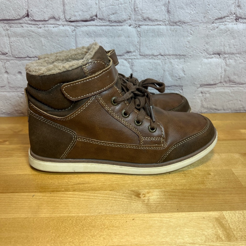 Falls Creek Casual High Top Brown Faux Leather Sneakers Faux Fur Boy’s Size 4